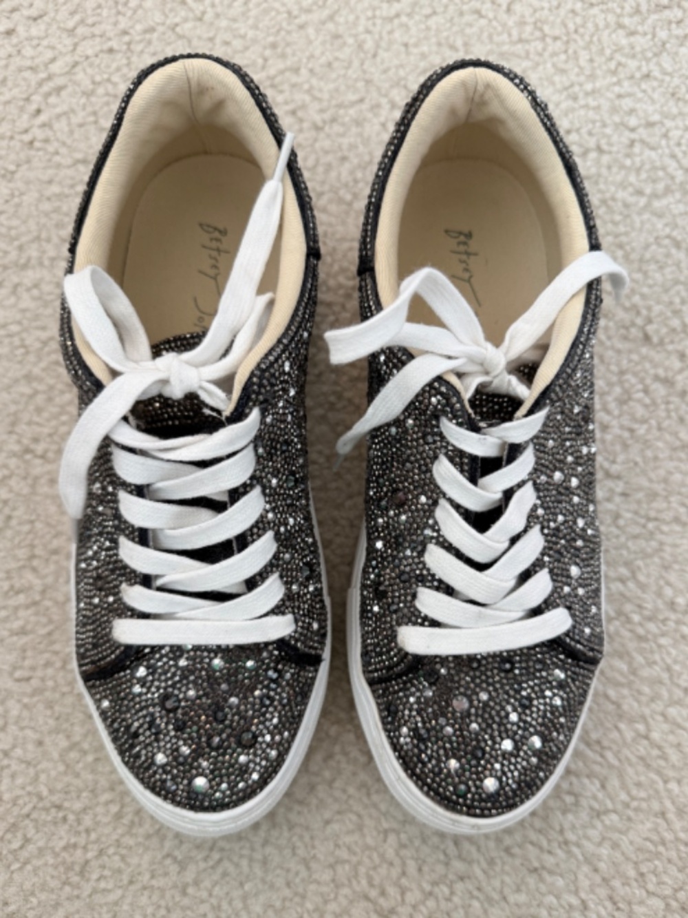 Betsey Johnson - Sidny sneakers - Picture 10 of 10